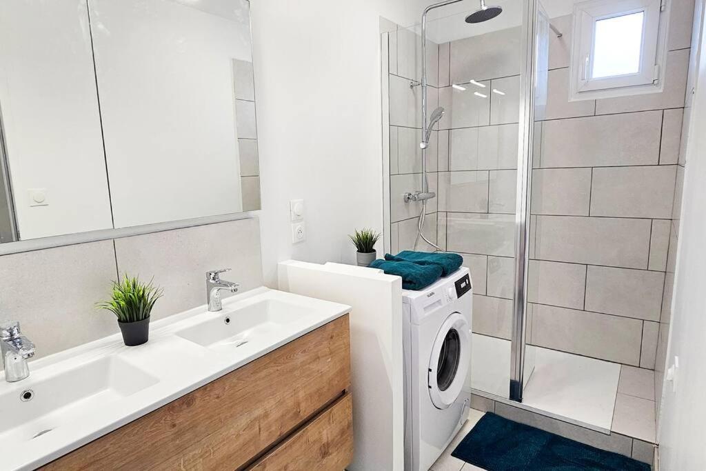 C'Est Chez Maurice! 4 Ch Wifi Balcon Parking Free Lägenhet Saint-Etienne  Exteriör bild