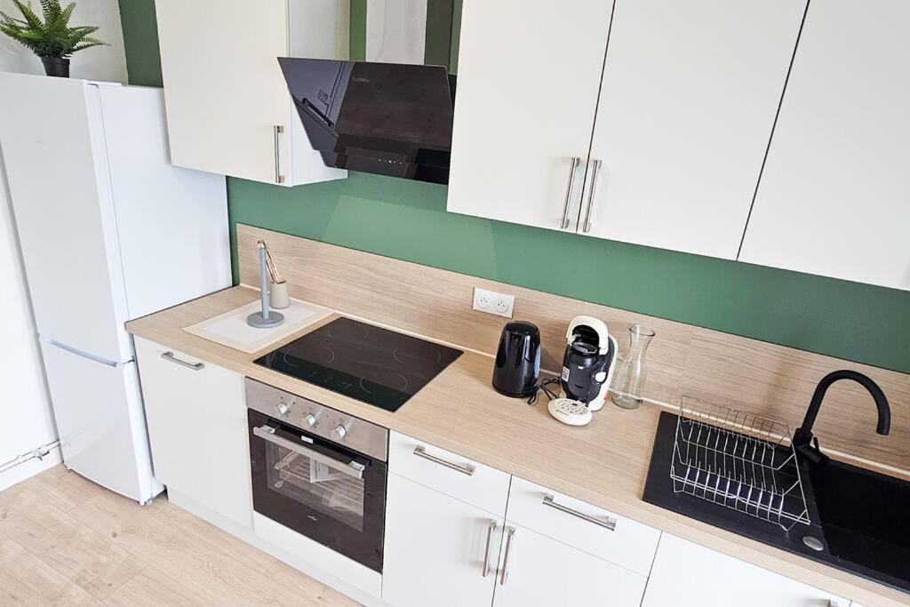 C'Est Chez Maurice! 4 Ch Wifi Balcon Parking Free Lägenhet Saint-Etienne  Exteriör bild