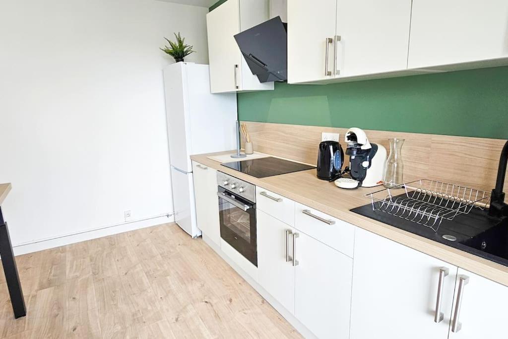 C'Est Chez Maurice! 4 Ch Wifi Balcon Parking Free Lägenhet Saint-Etienne  Exteriör bild